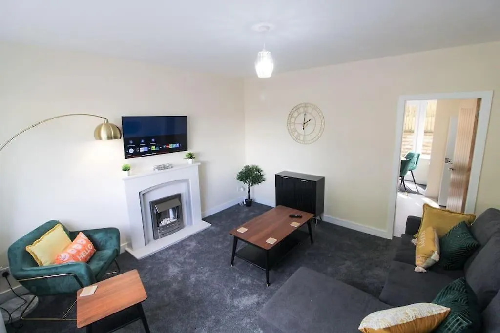 Modern 3 Bed, Contractors Welcome, Bradford 0*, Bradford (West Yorkshire) United Kingdom